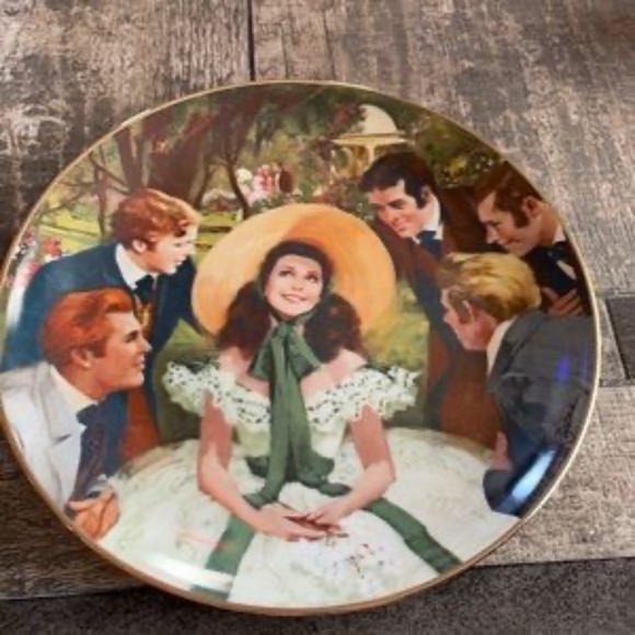 Scarlett and Her Suitors Plate w certificate​ - Picture 14 of 14